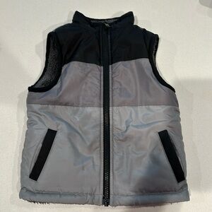 Andy & Evan reversible vest 3t